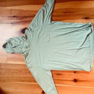 Vineyard Vines hooded long sleeve